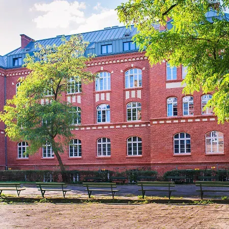 Hotel apartamentowy Waterlane Vintage & By Renters 4*