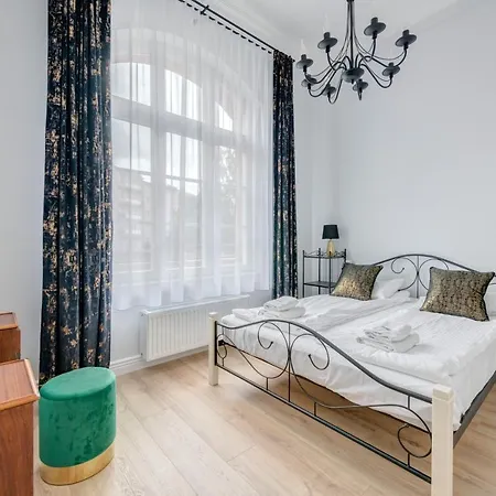 公寓式酒店 Waterlane Vintage & By Renters 格但斯克