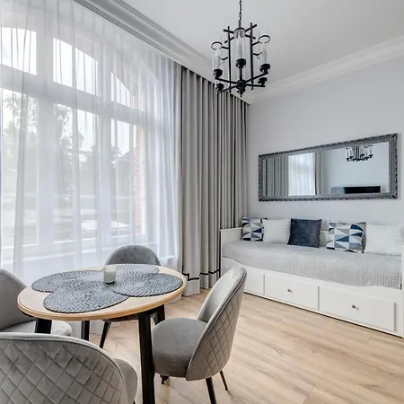 公寓式酒店 Waterlane Vintage & By Renters 格但斯克