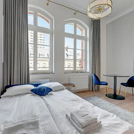 Waterlane Vintage & By Renters 格但斯克