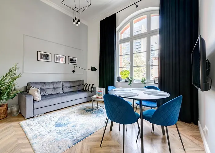 アパートホテル Waterlane Vintage & By Renters 4*