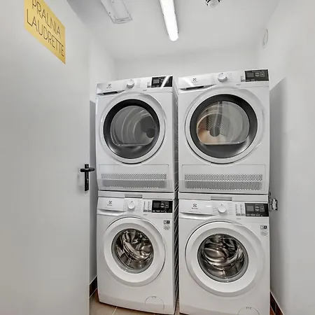 Waterlane Vintage & By Renters Hotel apartamentowy