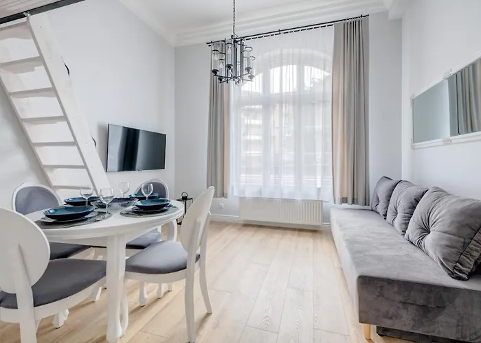 Hotel apartamentowy Waterlane Vintage & By Renters Gdańsk